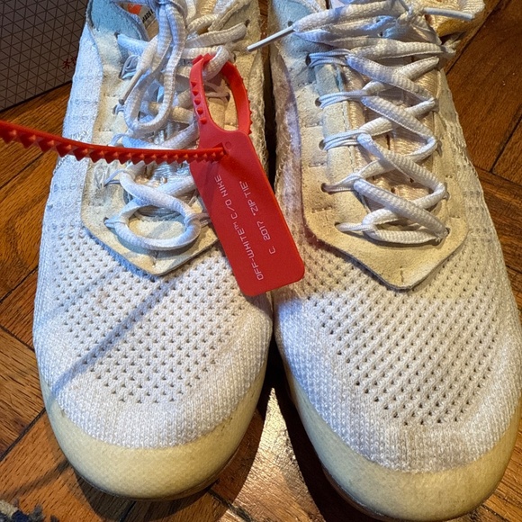 Nike AirVapormax X Off white Part 2 2017 Sz:10.5 - Picture 7 of 7